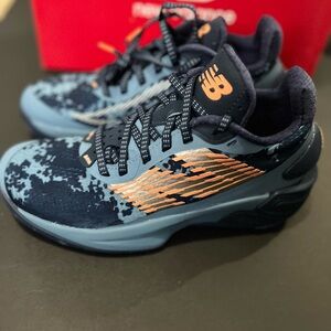 New Balance Women’s Navy Basketball Sneakers